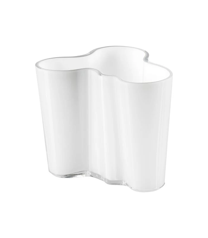 Iittala Alvar Aalto Collection Vaas 95mm Opal 3 Iittala Alvar Aalto Collection Vaas 95mm Opal