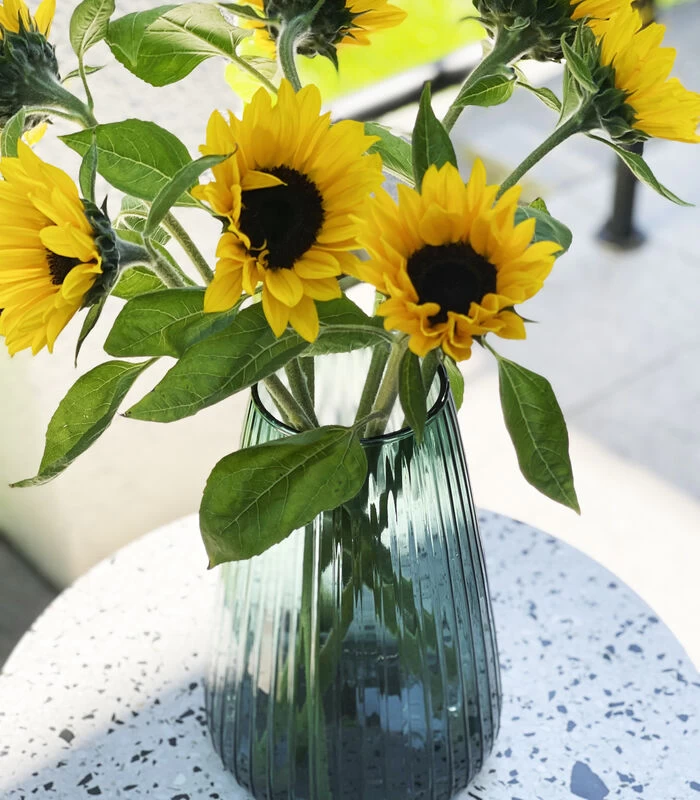 DIM Vaas Stripe Large Licht Groen 5 DIM Vaas Stripe Large Licht Groen - Afbeelding 3