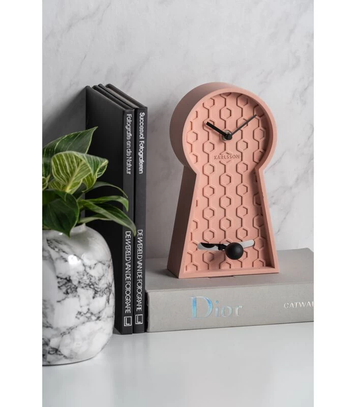 Karlsson Tafelklok Pendulum - Roze - 25x14x25cm 4 Karlsson Tafelklok Pendulum - Roze - 25x14x25cm - Afbeelding 2