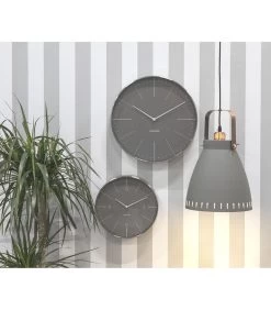 Karlsson Wandklok Normann Station - Warm Grijs, Geborsteld Case - Ø37,5cm -Professionele winkel voor decoratieve artikelen 853170a8d2644e7fb886339d067facdc