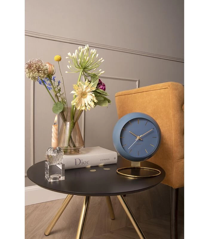 Karlsson Tafelklok Globe - Donkerblauw - 21x24,5x14cm 4 Karlsson Tafelklok Globe - Donkerblauw - 21x24,5x14cm - Afbeelding 2