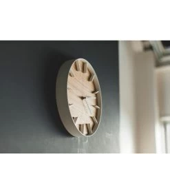 Yamazaki Wall Clock - Rin - Beige 10 Yamazaki Wall Clock - Rin - Beige -Professionele winkel voor decoratieve artikelen f33da15c41894b03ba08cd7a3c3af2d3