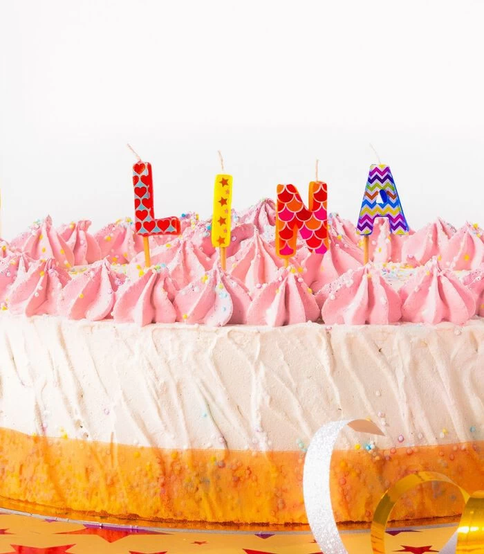 Verjaardagskaarsen Namen Lisa En Lina 4 Verjaardagskaarsen Namen Lisa En Lina - Afbeelding 2